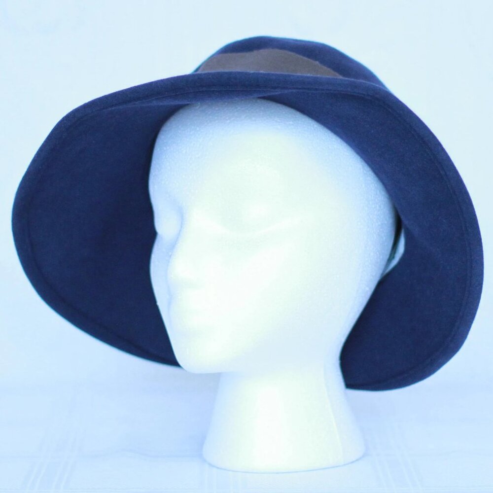 Frank Olive for Neiman-Marcus 60's 70's Navy hat